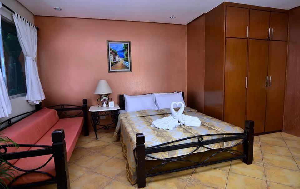 Palmas Del Mar Hotel Bacolod Eksteriør billede